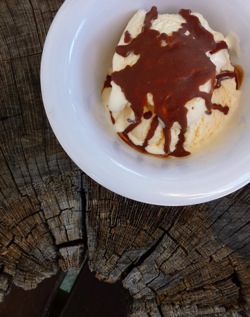 Magic Shell Fudge Sauce
